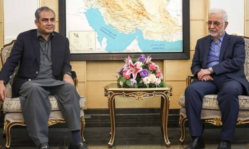 Pakistan makes fresh bid to revive US-Iran talks
