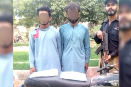 Karachi Robber Arrested in Gulshan-e-Iqbal After Citizen Retaliates in