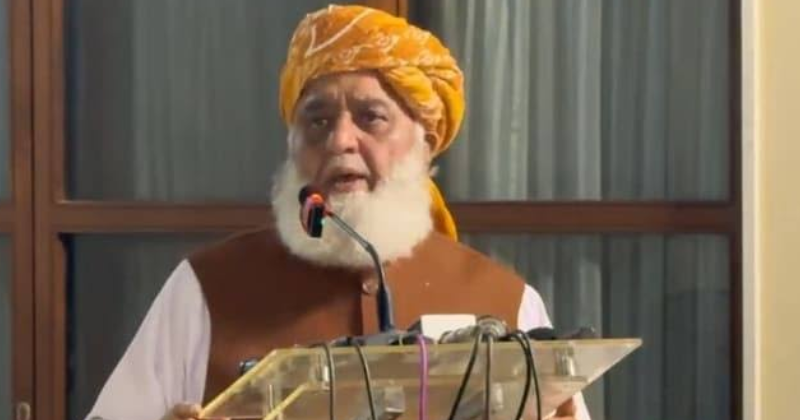 I was not born to surrender, those who assassinate the character should remember, I will not bow down: Maulana Fazlur Rehman