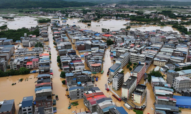 President and Prime Minister express condolences over flood and storm damage in China
