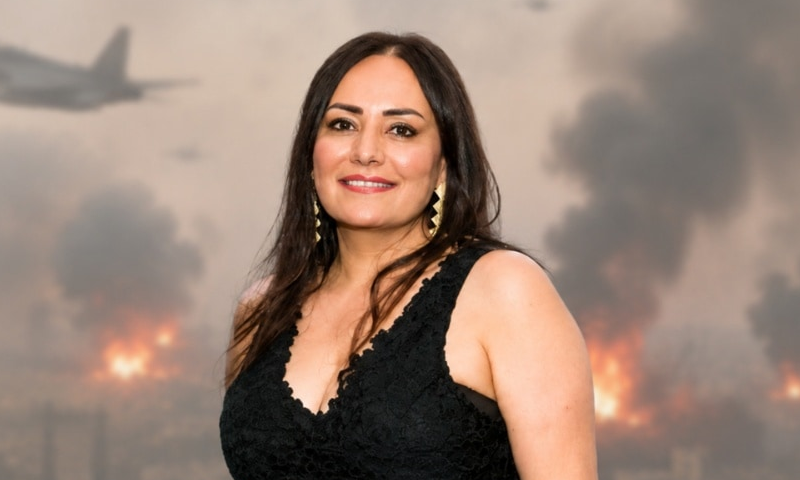 Dena Karari
